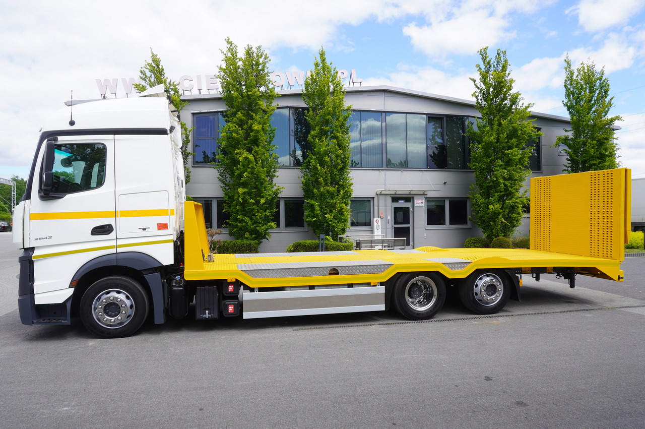MERCEDES-BENZ Actros 2542 / NEW tow truck / steered 3rd axle - Auto evakuators: foto 3 MERCEDES-BENZ Actros 2542 / NEW tow truck / steered 3rd axle - Auto evakuators: foto 3