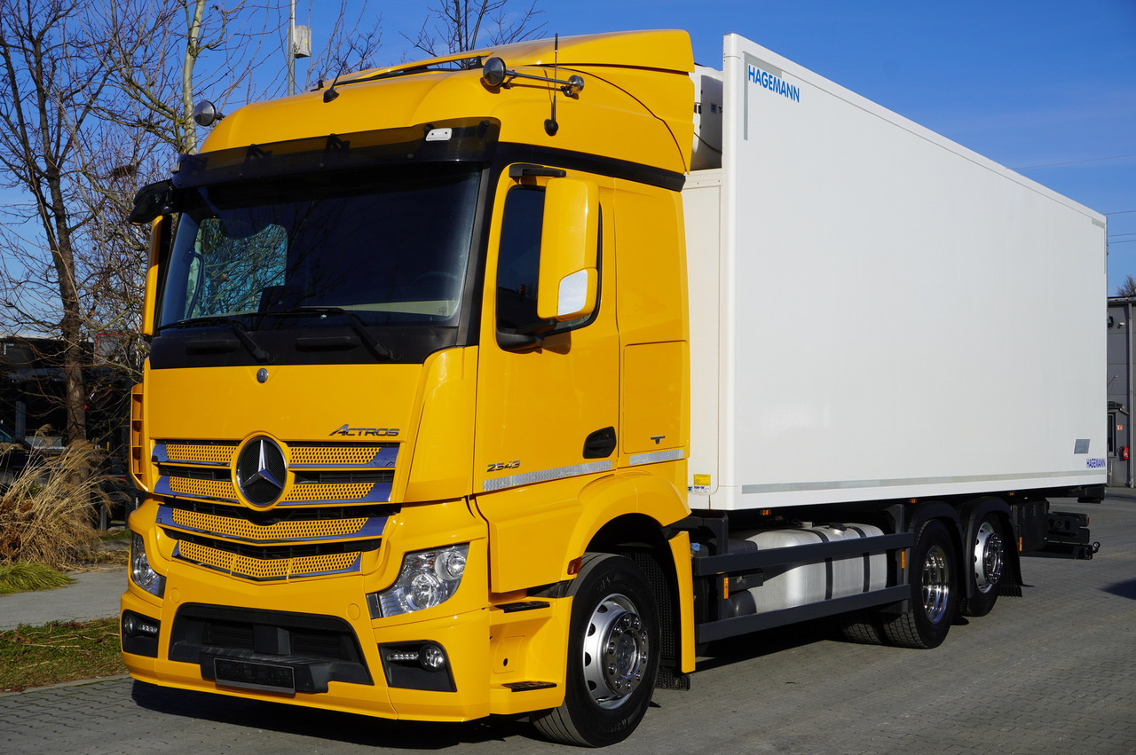 MERCEDES-BENZ Actros 2543 E6 6×2 / Refrigerated truck / ATP/FRC / 20 pallets / 260000 km!!! - Kravas automašīna refrižerators: foto 3 MERCEDES-BENZ Actros 2543 E6 6×2 / Refrigerated truck / ATP/FRC / 20 pallets / 260000 km!!! - Kravas automašīna refrižerators: foto 3