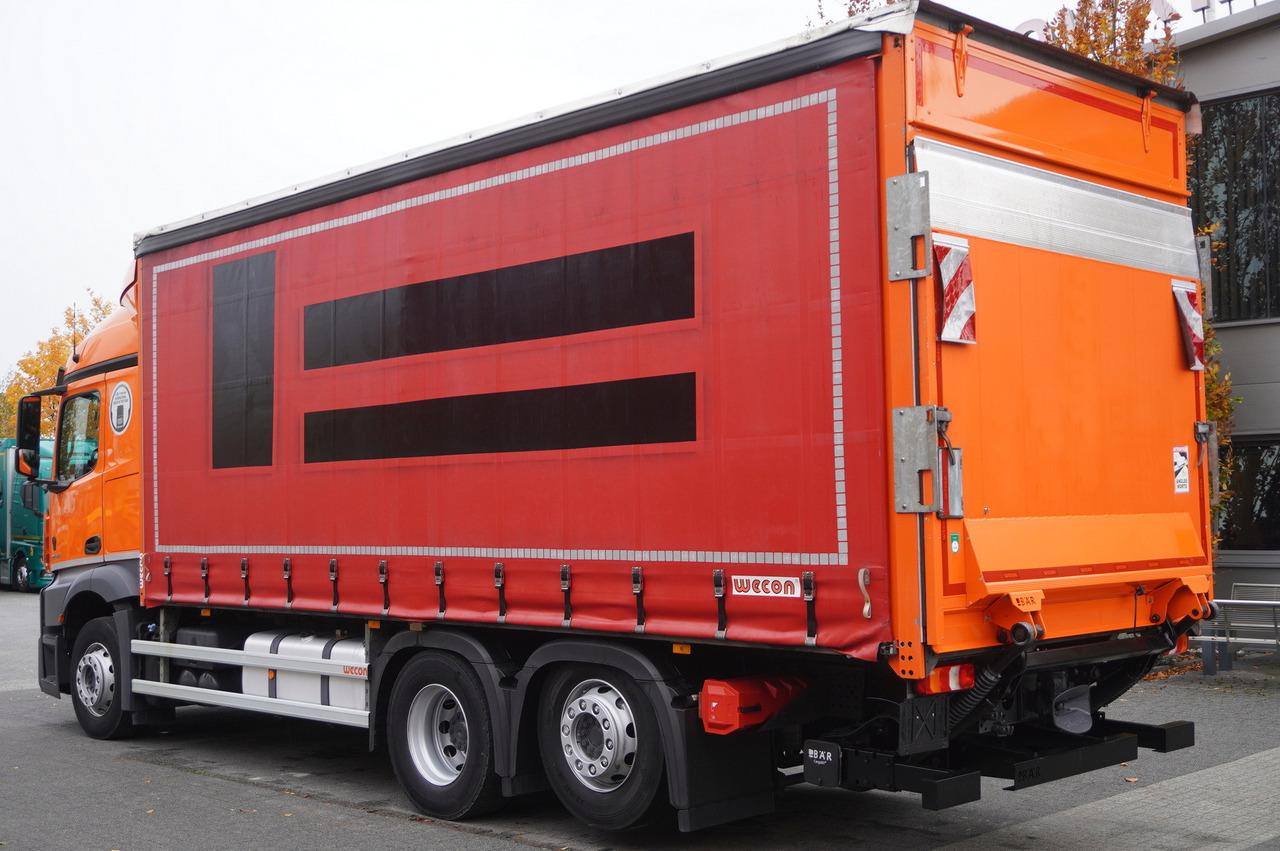 MERCEDES-BENZ Actros 2545 6×2 MP5 / FULL ADR / Curtainsider 17 EPAL - Kravas automašīna ar tentu: foto 4 MERCEDES-BENZ Actros 2545 6×2 MP5 / FULL ADR / Curtainsider 17 EPAL - Kravas automašīna ar tentu: foto 4