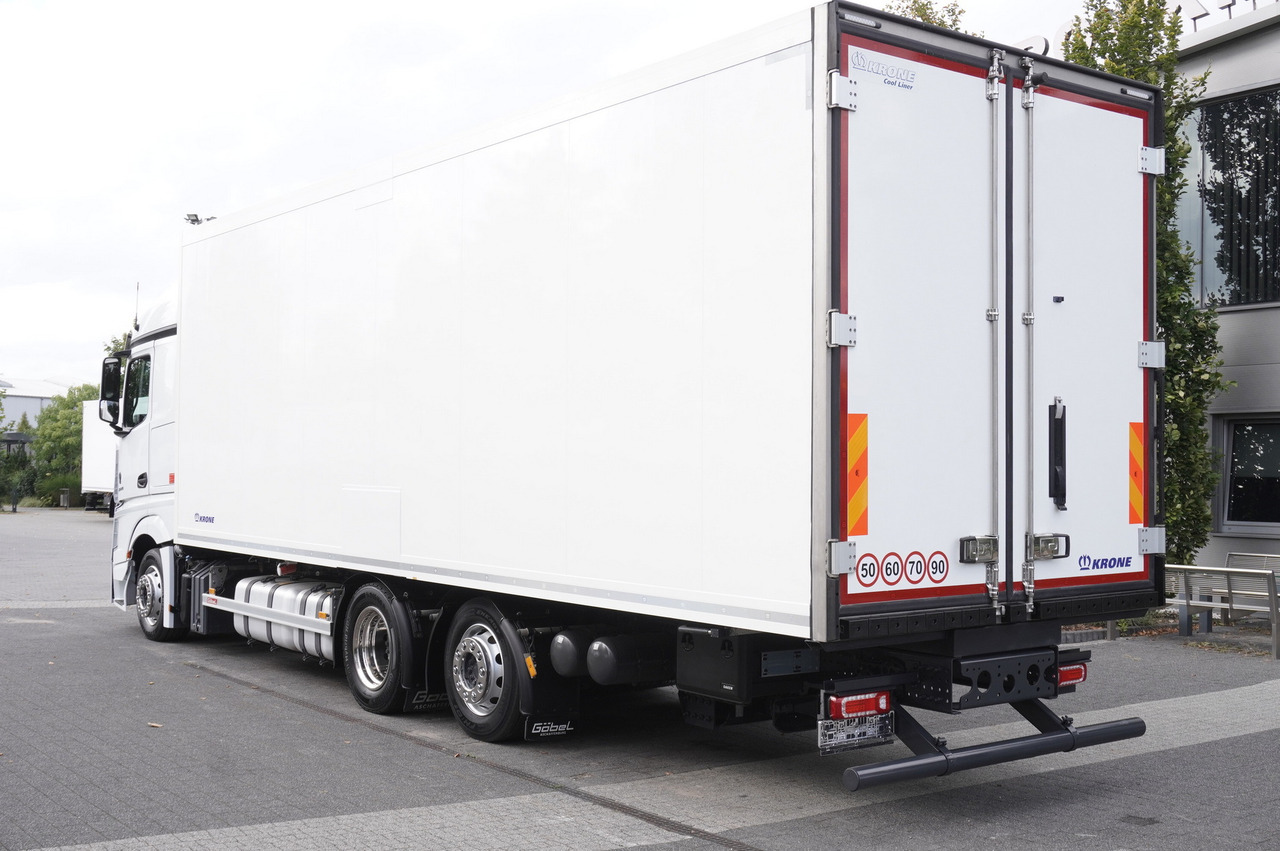 MERCEDES-BENZ Actros 2545 MP5 6×2 E6 / KRONE REFRIGERATOR 40 pallets Bitemperature Doppelstock / high 2.7m - Kravas automašīna refrižerators: foto 3 MERCEDES-BENZ Actros 2545 MP5 6×2 E6 / KRONE REFRIGERATOR 40 pallets Bitemperature Doppelstock / high 2.7m - Kravas automašīna refrižerators: foto 3