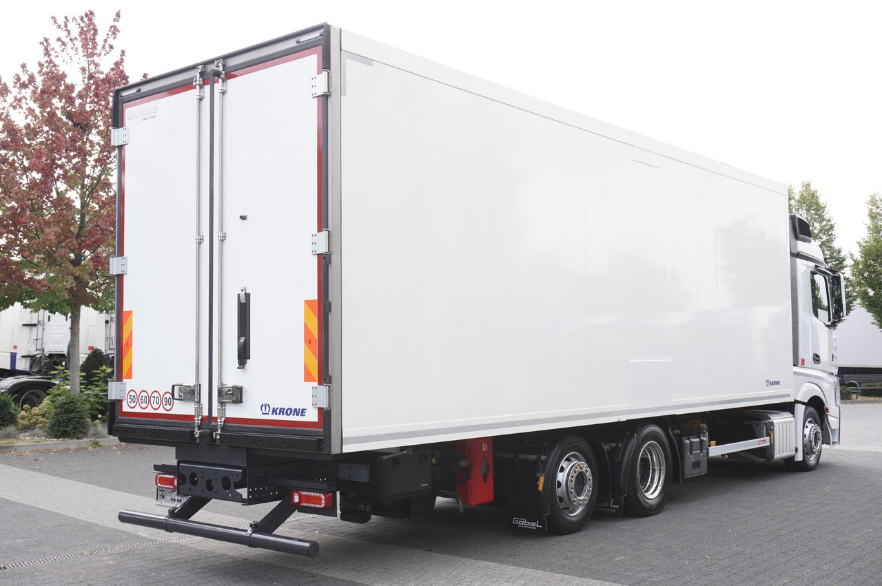 MERCEDES-BENZ Actros 2545 MP5 6×2 E6 / KRONE REFRIGERATOR 40 pallets Bitemperature Doppelstock / high 2.7m - Kravas automašīna refrižerators: foto 4 MERCEDES-BENZ Actros 2545 MP5 6×2 E6 / KRONE REFRIGERATOR 40 pallets Bitemperature Doppelstock / high 2.7m - Kravas automašīna refrižerators: foto 4