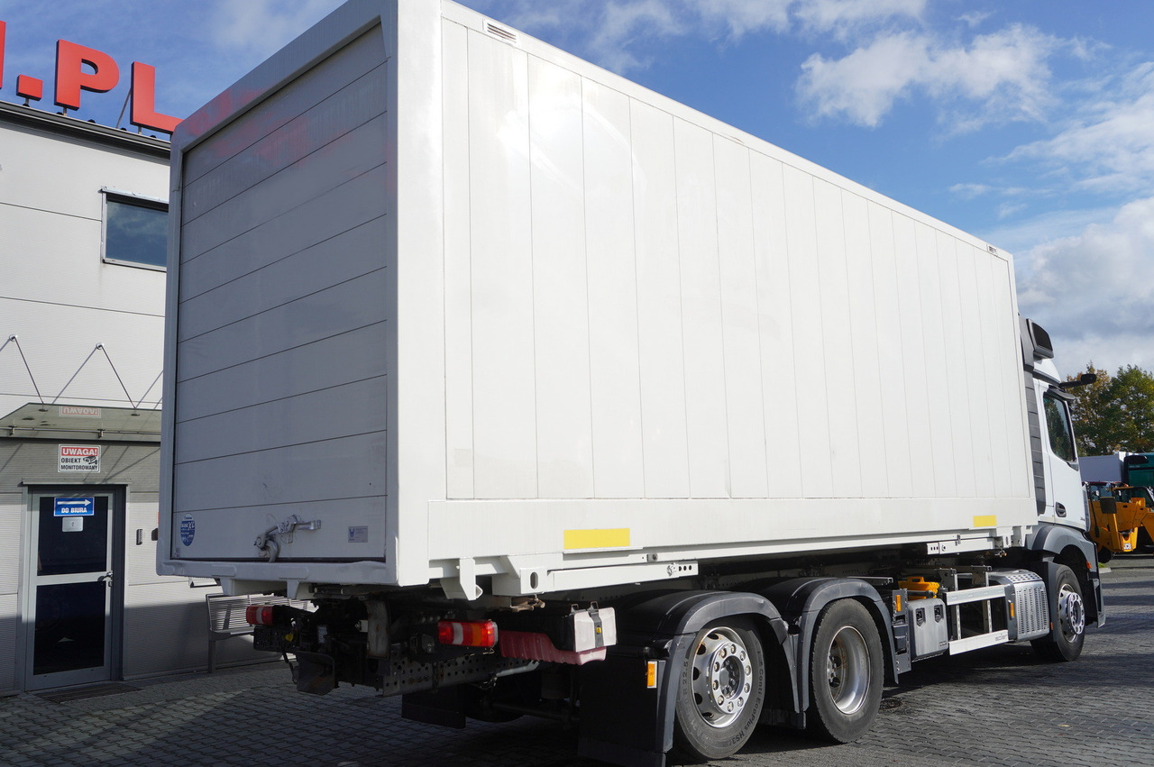 MERCEDES-BENZ Actros 2545 MP5 / KRONE 18 EPAL box body / ADR AT - Kravas automašīna refrižerators: foto 2 MERCEDES-BENZ Actros 2545 MP5 / KRONE 18 EPAL box body / ADR AT - Kravas automašīna refrižerators: foto 2