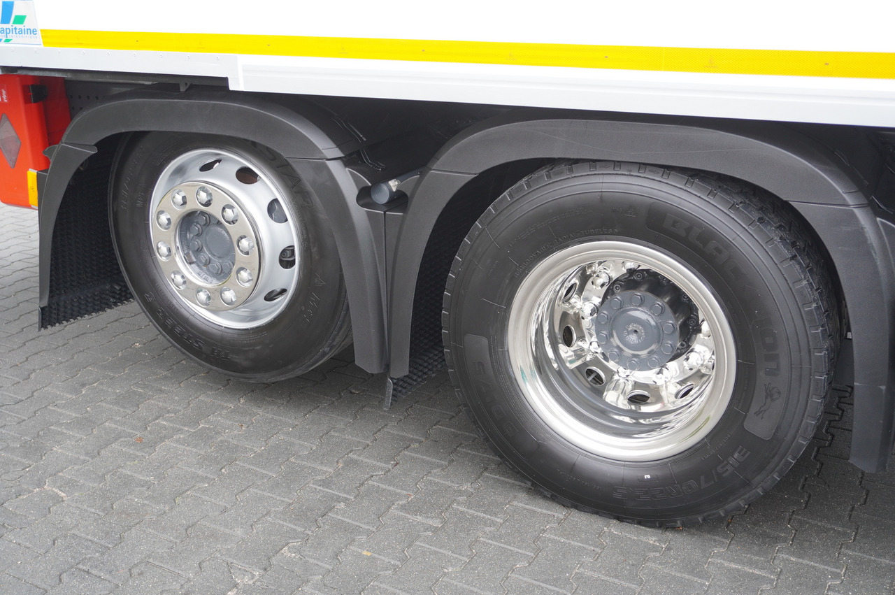 Kravas automašīna refrižerators MERCEDES-BENZ Actros 2545 MP5 / Lecapitaine 18 EPAL refrigerator / Bitemperature / Carrier Supra 850 MT / ADR AT: foto 14