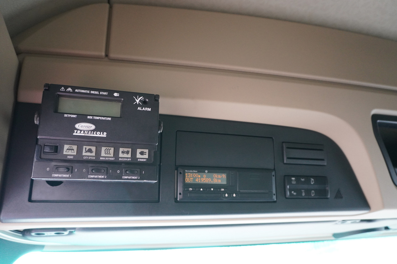 Kravas automašīna refrižerators MERCEDES-BENZ Actros 2545 MP5 / Lecapitaine 18 EPAL refrigerator / Bitemperature / Carrier Supra 850 MT / ADR AT: foto 23