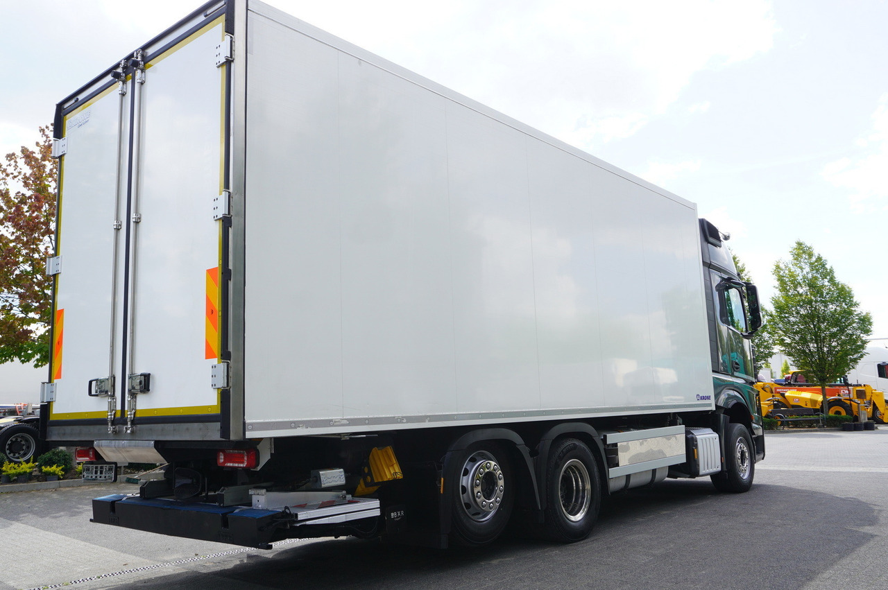 MERCEDES-BENZ Actros 2548 MP5 / Krone Refrigerator Multitemperature / Doppelstock 36 EPAL / GIGA Space cabin - Kravas automašīna refrižerators: foto 2 MERCEDES-BENZ Actros 2548 MP5 / Krone Refrigerator Multitemperature / Doppelstock 36 EPAL / GIGA Space cabin - Kravas automašīna refrižerators: foto 2