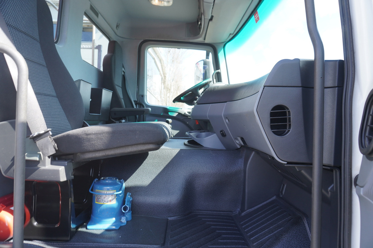 Bortu kravas automašīna/ Platforma, Kravas auto ar manipulatoru MERCEDES-BENZ Actros 2641 6×4 E5 / Crane / Dumper / 110000 km!: foto 24