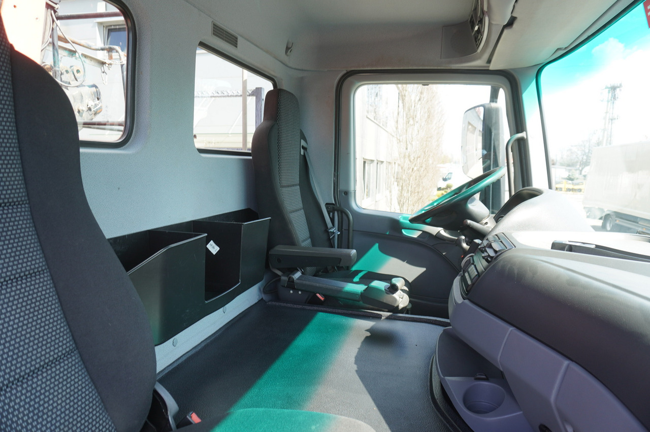 Bortu kravas automašīna/ Platforma, Kravas auto ar manipulatoru MERCEDES-BENZ Actros 2641 6×4 E5 / Crane / Dumper / 110000 km!: foto 25