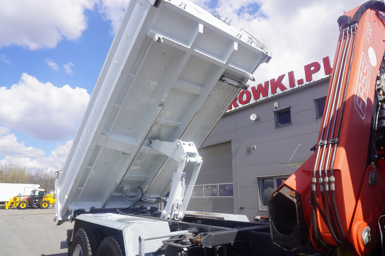 Bortu kravas automašīna/ Platforma, Kravas auto ar manipulatoru MERCEDES-BENZ Actros 2641 6×4 E5 / Crane / Dumper / 110000 km!: foto 15