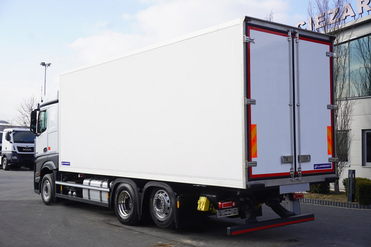 MERCEDES-BENZ Actros L 2545 / NEW Lamberet refrigerator / 2023 / 140 tho. km - Kravas automašīna refrižerators: foto 5 MERCEDES-BENZ Actros L 2545 / NEW Lamberet refrigerator / 2023 / 140 tho. km - Kravas automašīna refrižerators: foto 5