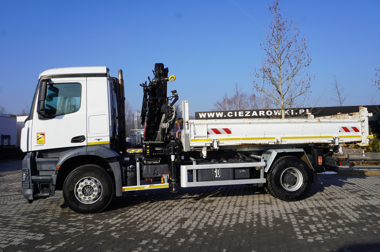 MERCEDES-BENZ Arocs 1833 / 87,000 km!!! / Hds HIAB X-DUO 128 B-2 / three-sided tipper - Bortu kravas automašīna/ Platforma, Kravas auto ar manipulatoru: foto 4 MERCEDES-BENZ Arocs 1833 / 87,000 km!!! / Hds HIAB X-DUO 128 B-2 / three-sided tipper - Bortu kravas automašīna/ Platforma, Kravas auto ar manipulatoru: foto 4