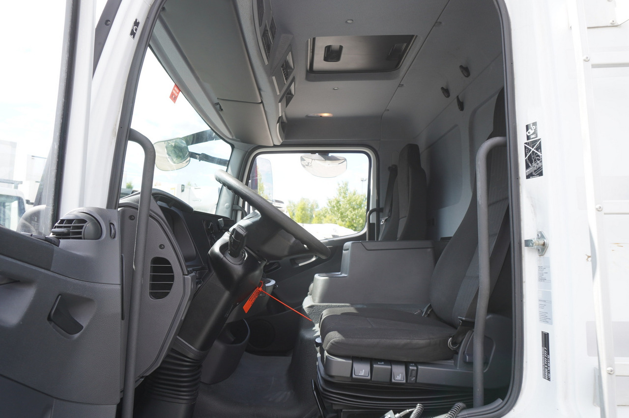 Kravas automašīna refrižerators, Kravas auto ar manipulatoru pārvadāšana gaļas MERCEDES-BENZ Atego 1021 / Lamberet meat hook refrigerator / Carcass elevator 1000 kg / Thermoking T800 R: foto 19