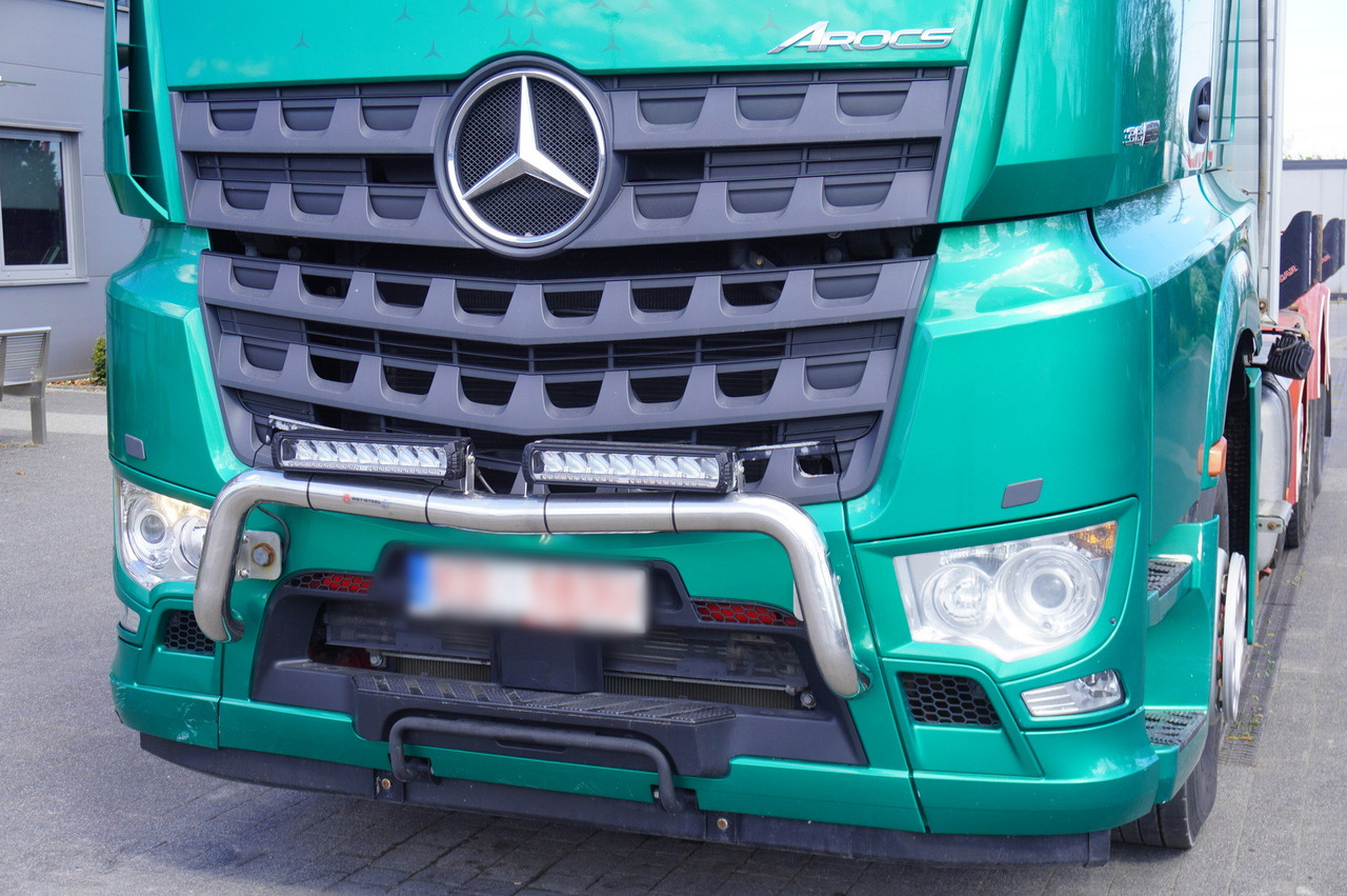 Kravas auto ar manipulatoru pārvadāšana koksnes Mercedes-Benz Arocs 3563 8 × 4 / 630 HP / steered axle / Logging superstructure: foto 11