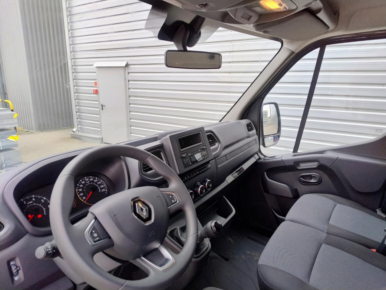 RENAULT Master / BRAND NEW Box van - Furgons ar slēgtā virsbūve: foto 3 RENAULT Master / BRAND NEW Box van - Furgons ar slēgtā virsbūve: foto 3