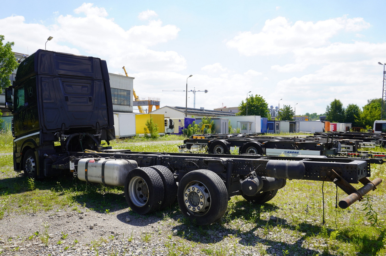 MERCEDES-BENZ Actros 2545 GIGA / without engine - Rezerves daļa: foto 3 MERCEDES-BENZ Actros 2545 GIGA / without engine - Rezerves daļa: foto 3