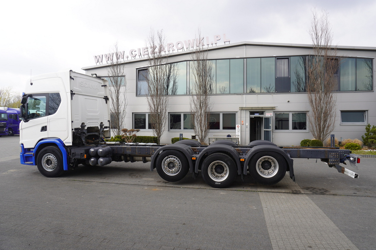 SCANIA G500 8x2 / 2nd axis steered / Chassis 8.35 m / 2021 - Šasija kravas automašīna: foto 4 SCANIA G500 8x2 / 2nd axis steered / Chassis 8.35 m / 2021 - Šasija kravas automašīna: foto 4