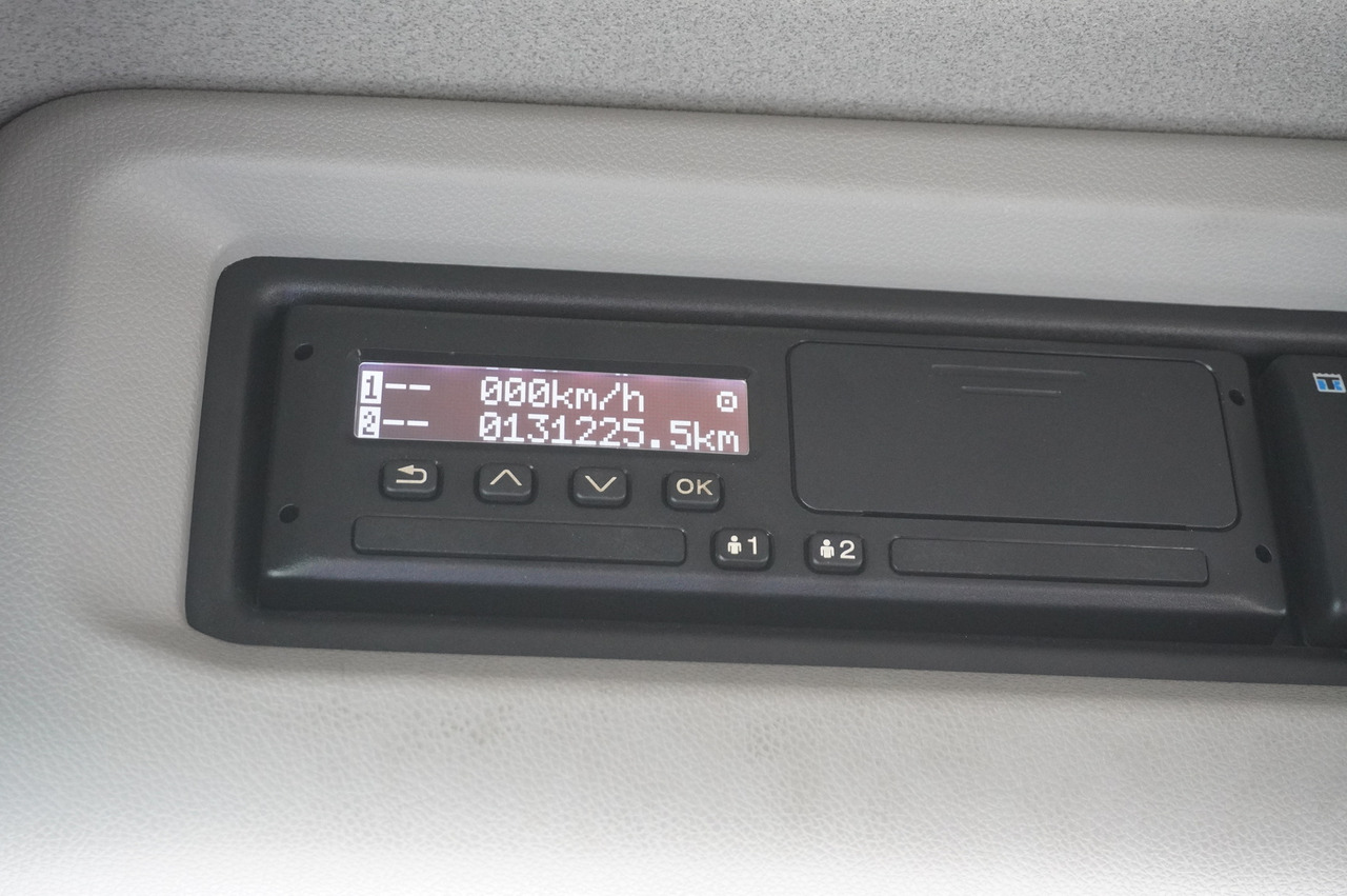 SCANIA P280 4x2 E6 / Lamberet 16 EPAL refrigerator / Multitemperature / Thermoking T-800R / 130 tho. km! / 3 units - Kravas automašīna refrižerators: foto 2 SCANIA P280 4x2 E6 / Lamberet 16 EPAL refrigerator / Multitemperature / Thermoking T-800R / 130 tho. km! / 3 units - Kravas automašīna refrižerators: foto 2