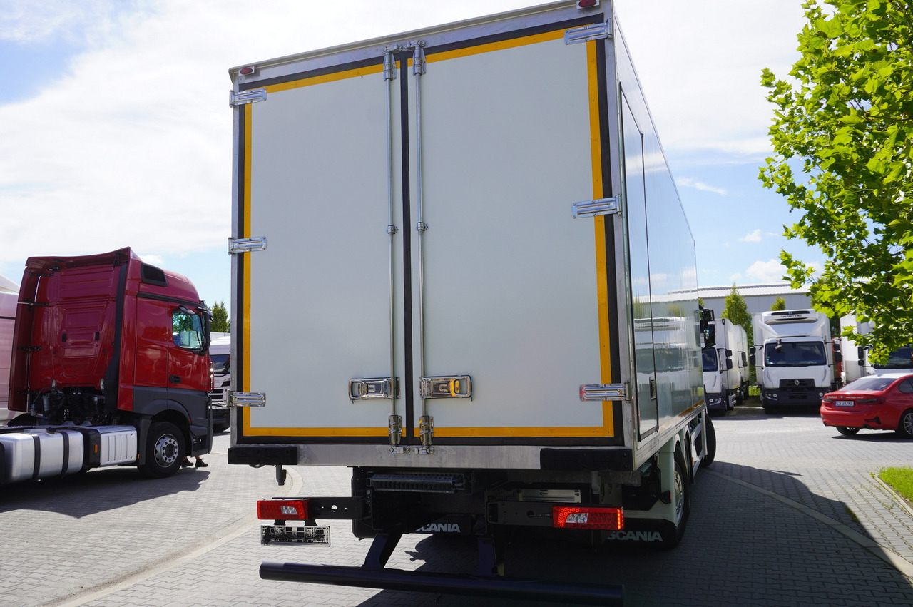 SCANIA R500 / Lecapitaine refrigerator 20 EPAL / Carrier Supra 950 / Steered 3rd axle - Kravas automašīna refrižerators: foto 4 SCANIA R500 / Lecapitaine refrigerator 20 EPAL / Carrier Supra 950 / Steered 3rd axle - Kravas automašīna refrižerators: foto 4