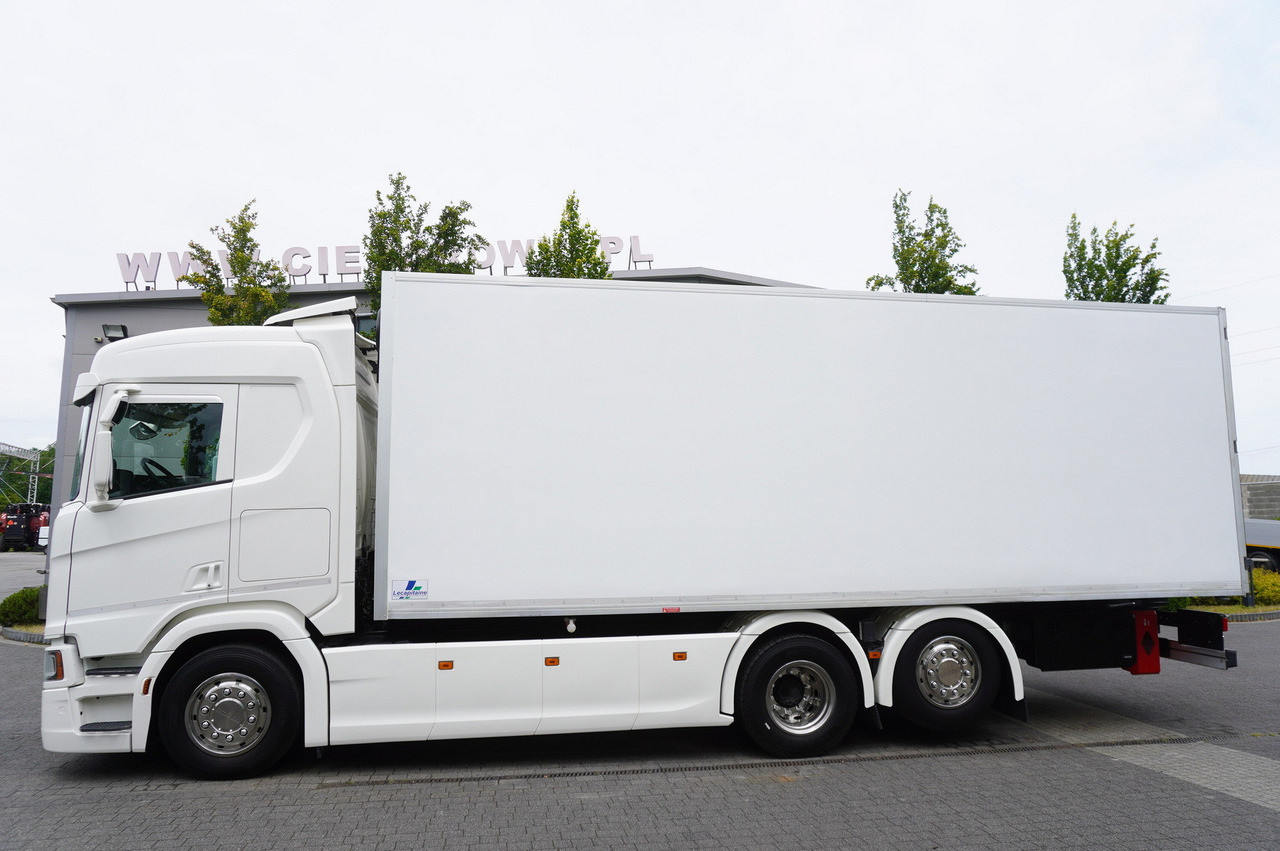 SCANIA R500 / Lecapitaine refrigerator / Carrier Supra 950 / steered 3rd axle - Kravas automašīna refrižerators: foto 2 SCANIA R500 / Lecapitaine refrigerator / Carrier Supra 950 / steered 3rd axle - Kravas automašīna refrižerators: foto 2