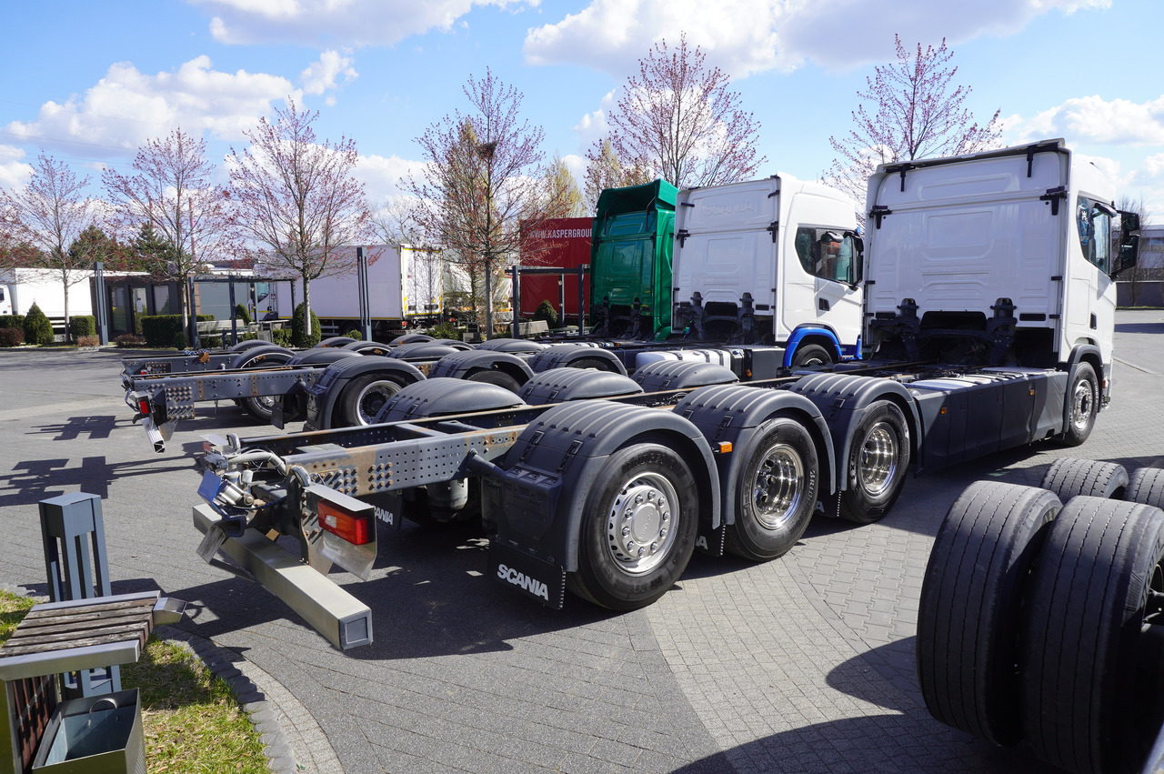 SCANIA R650 V8 / 650 HP/ frame 8.8 m / steered 4th axis / 20 units - Kravas auto ar manipulatoru: foto 5 SCANIA R650 V8 / 650 HP/ frame 8.8 m / steered 4th axis / 20 units - Kravas auto ar manipulatoru: foto 5