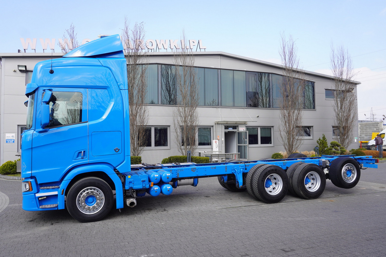 SCANIA R650 V8 / 650 HP/ frame 8.8 m / steered 4th axle - Kravas auto ar manipulatoru: foto 2 SCANIA R650 V8 / 650 HP/ frame 8.8 m / steered 4th axle - Kravas auto ar manipulatoru: foto 2