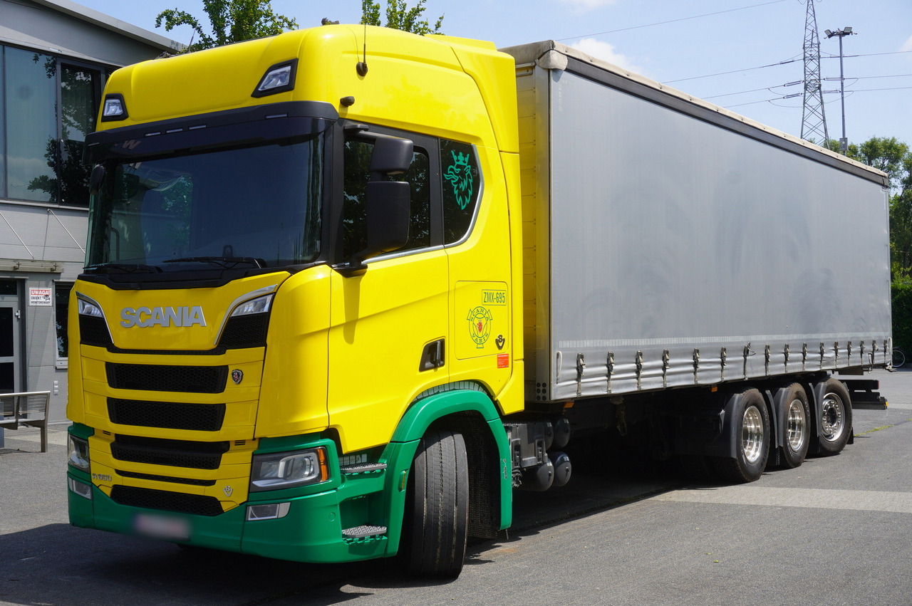 SCANIA R650 V8 8x4 /4 / 2020 / Curtainsider 23 EPAL - Kravas automašīna ar tentu: foto 2 SCANIA R650 V8 8x4 /4 / 2020 / Curtainsider 23 EPAL - Kravas automašīna ar tentu: foto 2