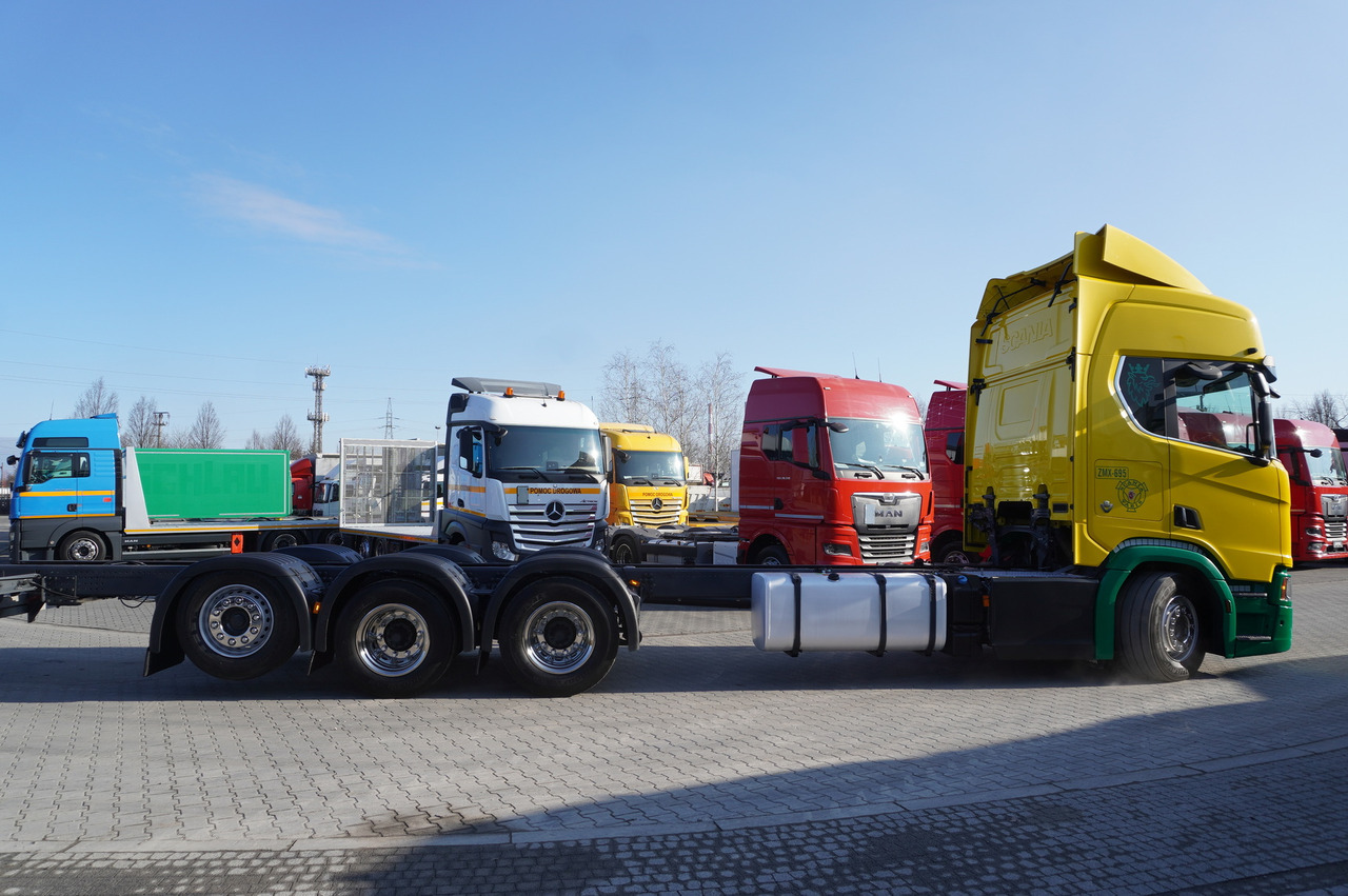 SCANIA R650 V8 8x4/4 E6 / 2020 / Frame 9.7 m - Šasija kravas automašīna: foto 4 SCANIA R650 V8 8x4/4 E6 / 2020 / Frame 9.7 m - Šasija kravas automašīna: foto 4