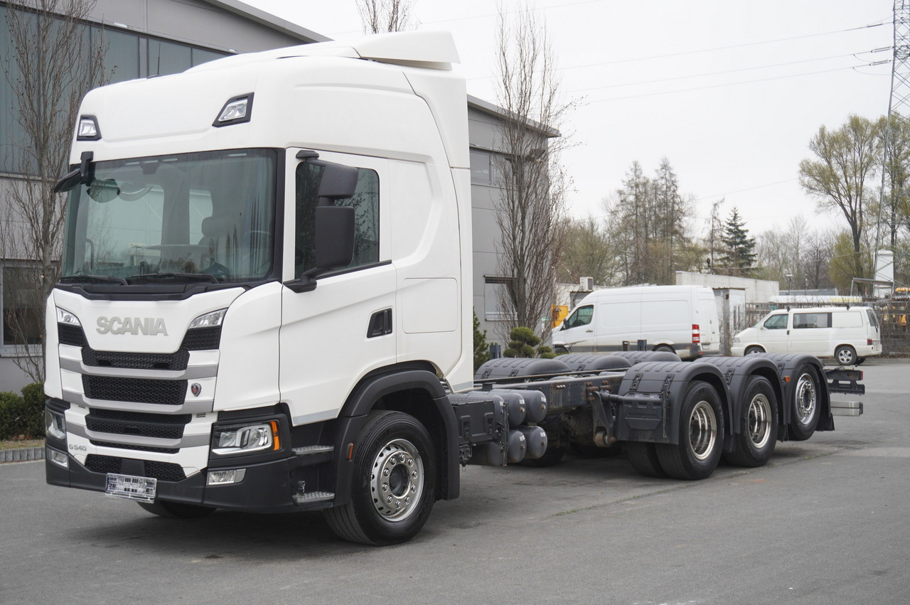 Scania G540 8x4 / Chassis 8.7 m / Steered axle / 2021 - Kravas auto ar manipulatoru: foto 2 Scania G540 8x4 / Chassis 8.7 m / Steered axle / 2021 - Kravas auto ar manipulatoru: foto 2