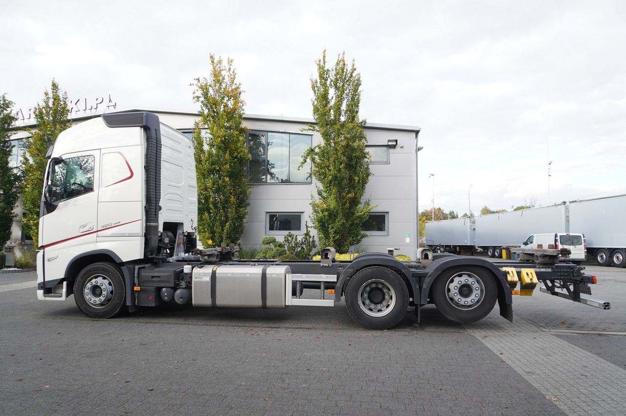 VOLVO FH 420 6x2 / BDF / 2022 - Konteineru vedējs/ Kravas automašīna ar noņemamā virsbūve: foto 2 VOLVO FH 420 6x2 / BDF / 2022 - Konteineru vedējs/ Kravas automašīna ar noņemamā virsbūve: foto 2