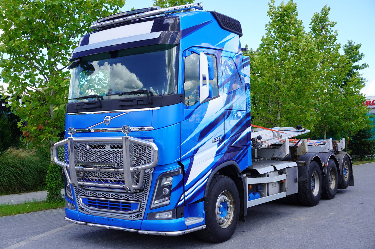 VOLVO FH16 750 8x4 / ALUCAR stanchion superstructure / 7.6 m chassis / Steered axle - Šasija kravas automašīna: foto 2 VOLVO FH16 750 8x4 / ALUCAR stanchion superstructure / 7.6 m chassis / Steered axle - Šasija kravas automašīna: foto 2