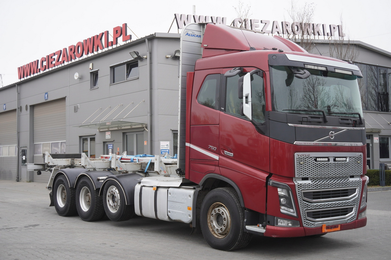 VOLVO FH16 750 / Frame 8 m / 750 HP! / 2021 / stanchion superstructure - Kokvedējs: foto 2 VOLVO FH16 750 / Frame 8 m / 750 HP! / 2021 / stanchion superstructure - Kokvedējs: foto 2