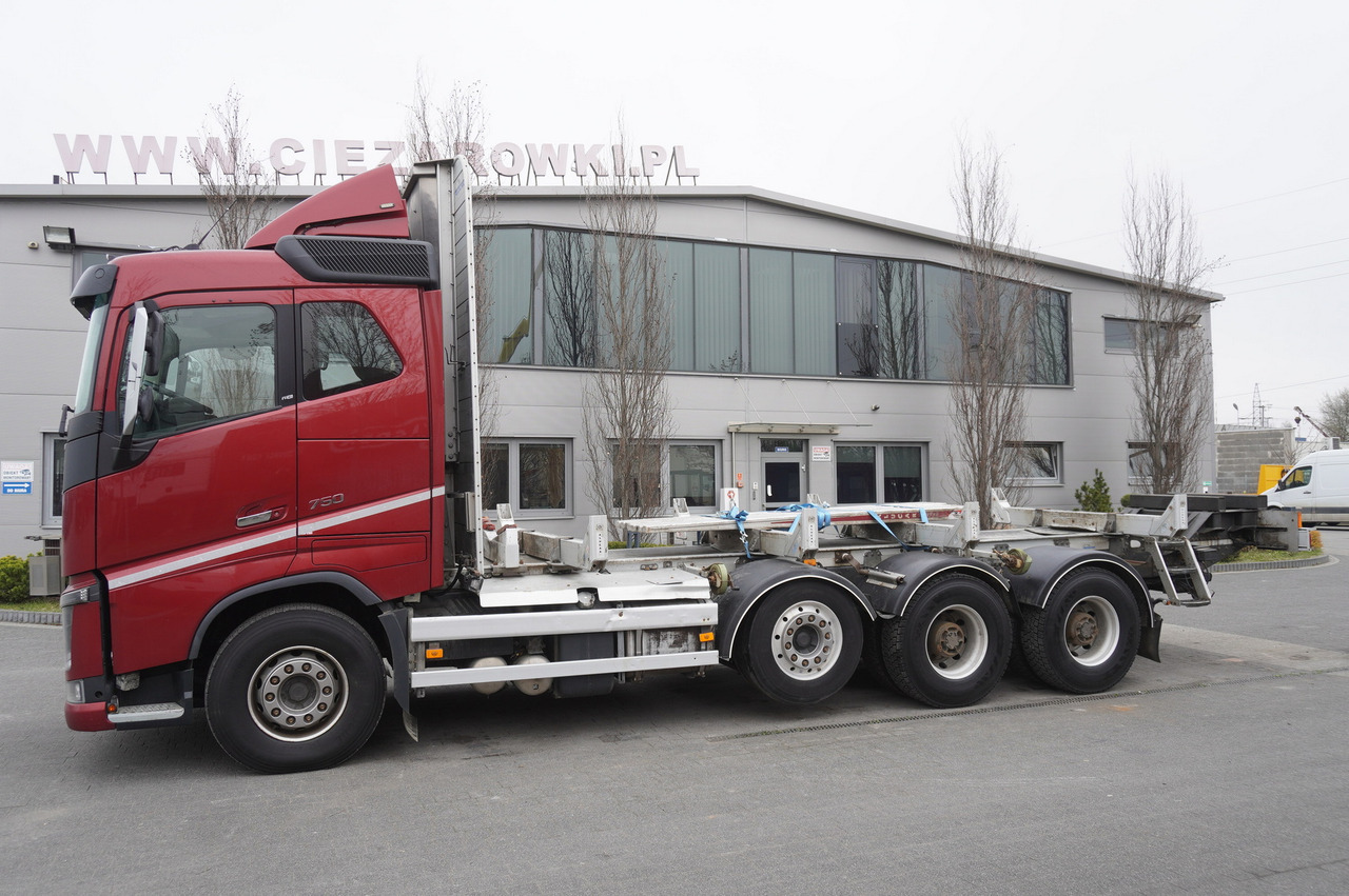 VOLVO FH16 750 / Frame 8 m / 750 HP! / 2021 / stanchion superstructure - Kokvedējs: foto 4 VOLVO FH16 750 / Frame 8 m / 750 HP! / 2021 / stanchion superstructure - Kokvedējs: foto 4