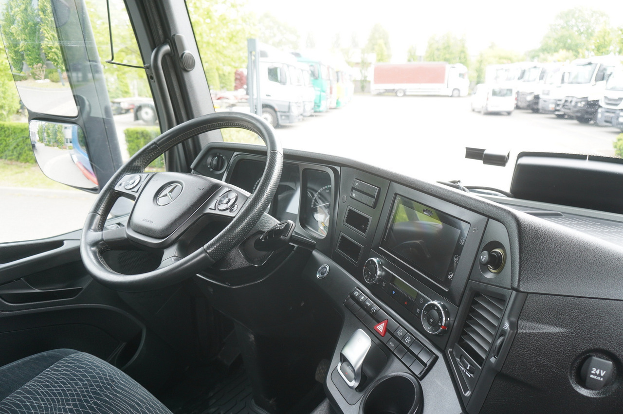 Vilcējs Mercedes-Benz Actros 1845 4x2 / Jost 5th wheel / 11.1 t load capacity: foto 26