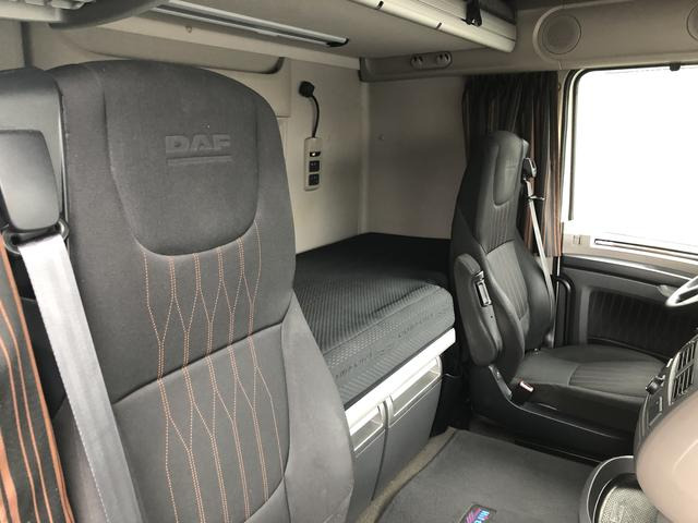 DAF XF 480 FT SSC Retarder Standklima 2x Tank 1050 L - Vilcējs: foto 2 DAF XF 480 FT SSC Retarder Standklima 2x Tank 1050 L - Vilcējs: foto 2