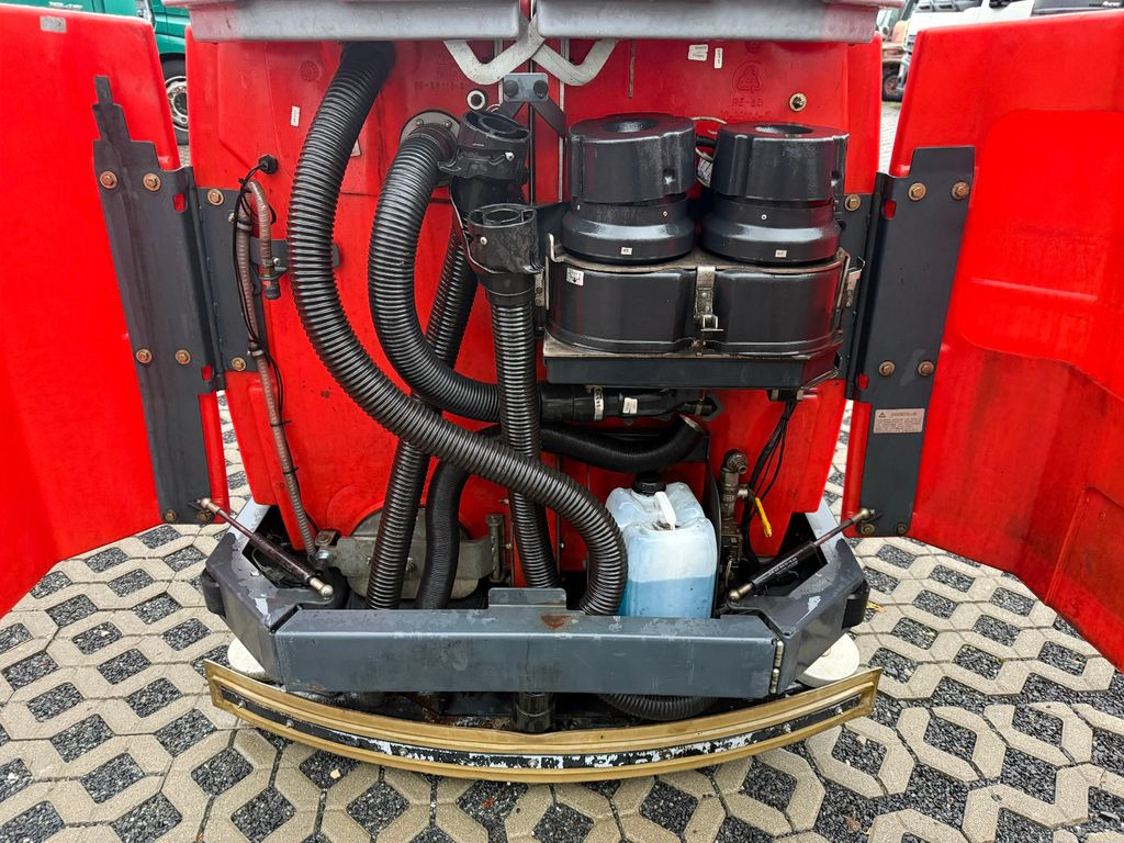 Grīdas mazgāšanas iekārta Hakomatic B1100 Kehr- Nass- Scheuersaugmaschine: foto 7