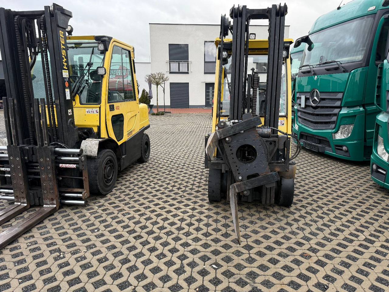 Hyster H1,6 FT drehbare Klammergabel Hyster H1,6 FT drehbare Klammergabel - Gāzes iekrāvējs: foto 5 Hyster H1,6 FT drehbare Klammergabel Hyster H1,6 FT drehbare Klammergabel - Gāzes iekrāvējs: foto 5