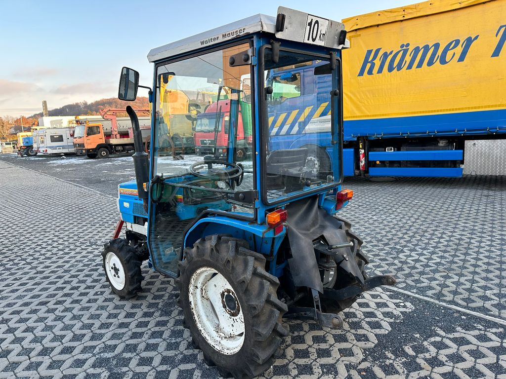 Mitsubishi MT 180 DL Winterdienst und mäherwerk - Komunālais traktors: foto 5 Mitsubishi MT 180 DL Winterdienst und mäherwerk - Komunālais traktors: foto 5