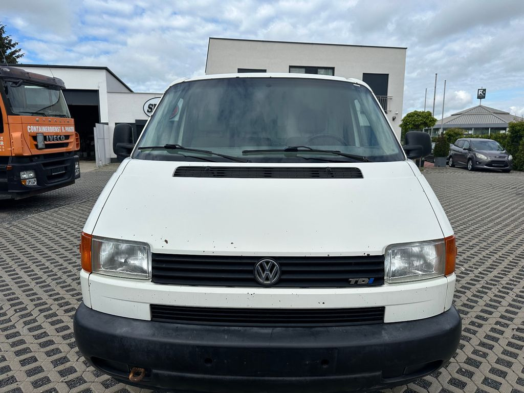 Volkswagen T4 -2.5 TDI Kasten - Kravas mikroautobuss: foto 2 Volkswagen T4 -2.5 TDI Kasten - Kravas mikroautobuss: foto 2