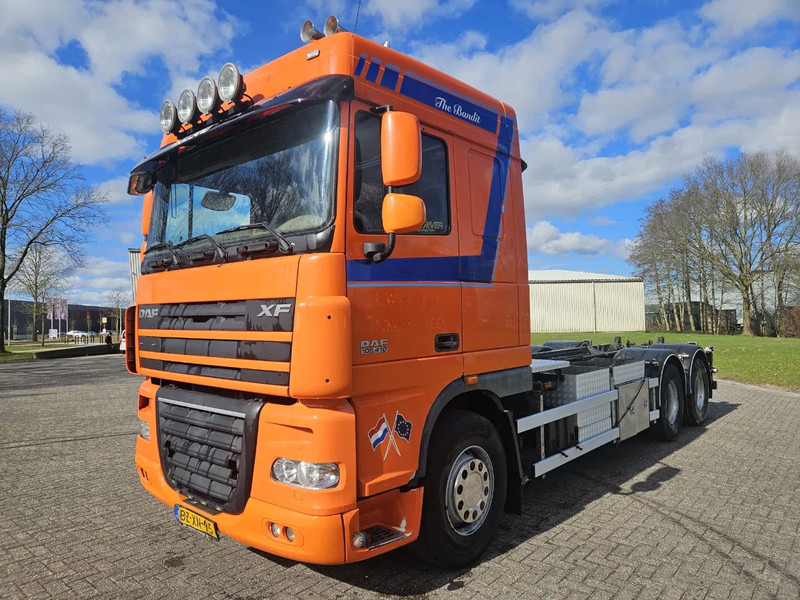 DAF XF 105 410 | 6X2 | Manual | Euro 5 | 10 Tyres - Šasija kravas automašīna: foto 1 DAF XF 105 410 | 6X2 | Manual | Euro 5 | 10 Tyres - Šasija kravas automašīna: foto 1
