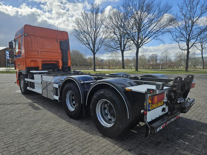 DAF XF 105 410 | 6X2 | Manual | Euro 5 | 10 Tyres - Šasija kravas automašīna: foto 2 DAF XF 105 410 | 6X2 | Manual | Euro 5 | 10 Tyres - Šasija kravas automašīna: foto 2