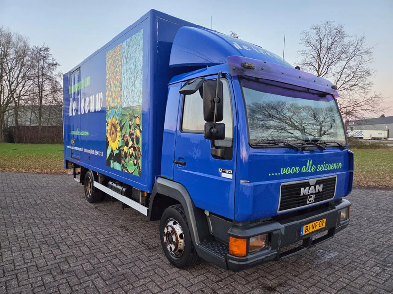 MAN L20 Full steel suspension Manual Dieslpump - Kravas automašīna ar slēgto virsbūvi: foto 2 MAN L20 Full steel suspension Manual Dieslpump - Kravas automašīna ar slēgto virsbūvi: foto 2