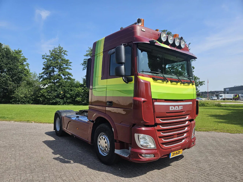 DAF XF 460 | PTO | MX-Brake | Euro6 | Spacecab - Vilcējs: foto 2 DAF XF 460 | PTO | MX-Brake | Euro6 | Spacecab - Vilcējs: foto 2