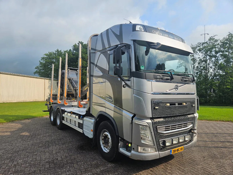 Volvo FH 500 | 6X4 | Kesla 2110T Crane - Kokvedējs, Kravas auto ar manipulatoru: foto 2 Volvo FH 500 | 6X4 | Kesla 2110T Crane - Kokvedējs, Kravas auto ar manipulatoru: foto 2