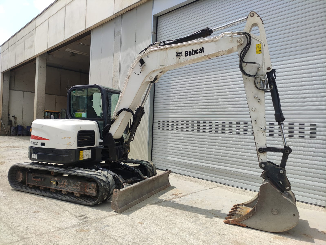 BOBCAT E80EA - Kāpurķēžu ekskavators: foto 2 BOBCAT E80EA - Kāpurķēžu ekskavators: foto 2