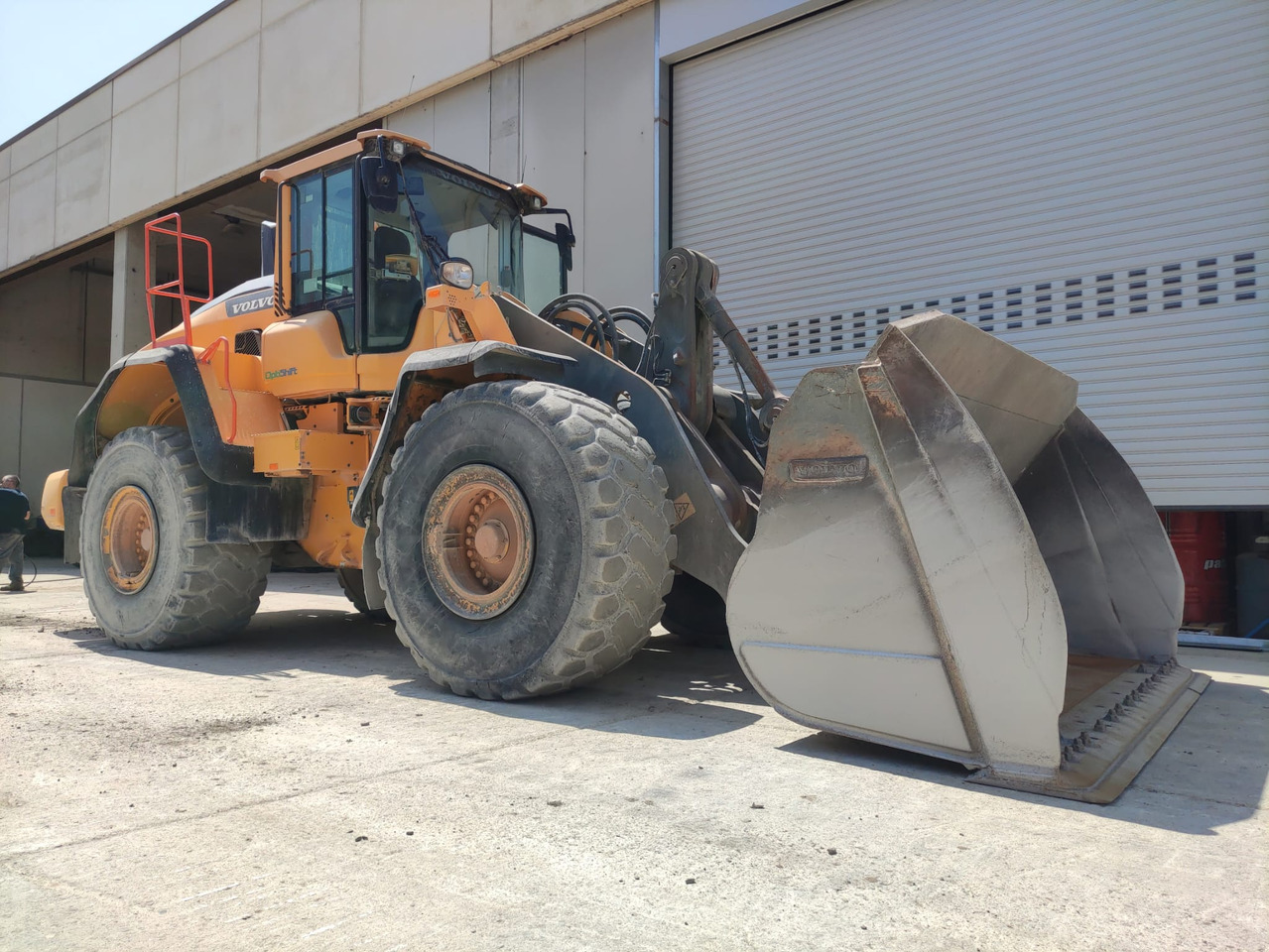 VOLVO L150H - Riteņu iekrāvējs: foto 3 VOLVO L150H - Riteņu iekrāvējs: foto 3
