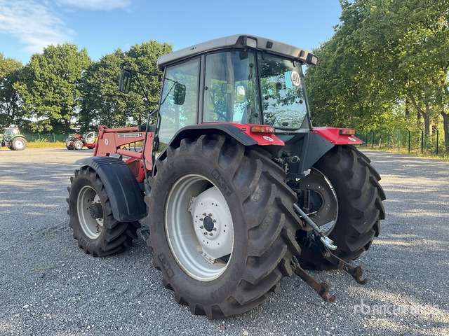 2001 Massey Ferguson 4255 4WD Tractor - Traktors: foto 3 2001 Massey Ferguson 4255 4WD Tractor - Traktors: foto 3