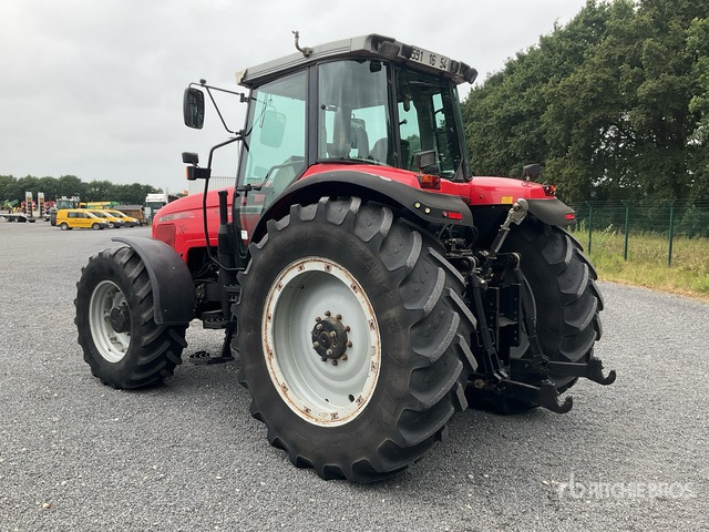 2002 Massey Ferguson 8240 4WD Tractor - Traktors: foto 3 2002 Massey Ferguson 8240 4WD Tractor - Traktors: foto 3