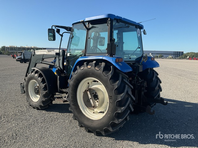 2005 New Holland TL100A 4WD Tractor - Traktors: foto 4 2005 New Holland TL100A 4WD Tractor - Traktors: foto 4