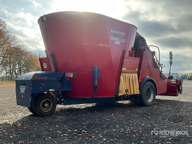 2011 Mayer Siloking 14 Feed Grinder - Lopbarības mikseris: foto 4 2011 Mayer Siloking 14 Feed Grinder - Lopbarības mikseris: foto 4