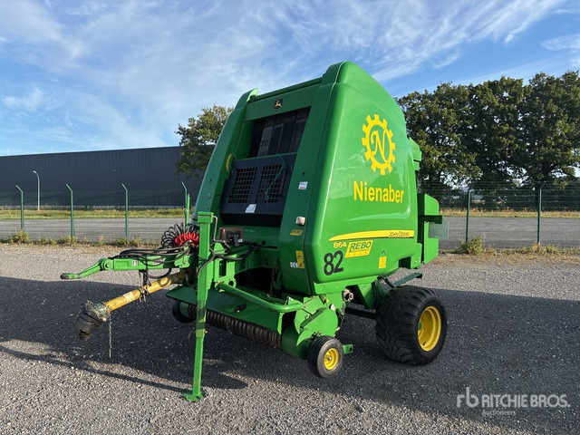 2012 John Deere 864P Round Baler - Rituļu prese: foto 2 2012 John Deere 864P Round Baler - Rituļu prese: foto 2