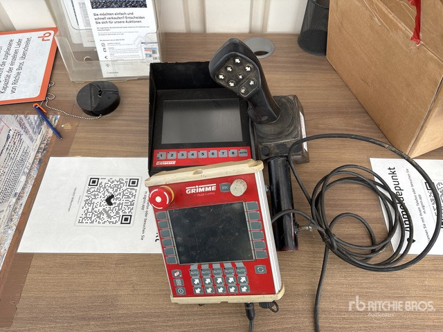 2014 Grimme SE 150-60 Pull Type 2 Row Potato Harvester - Kartupeļu kombains: foto 1 2014 Grimme SE 150-60 Pull Type 2 Row Potato Harvester - Kartupeļu kombains: foto 1